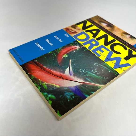 The Scarlet Macaw Scandal, Nancy Drew Detective Series Book 8, By Carolyn Keene - Picture 7 of 9